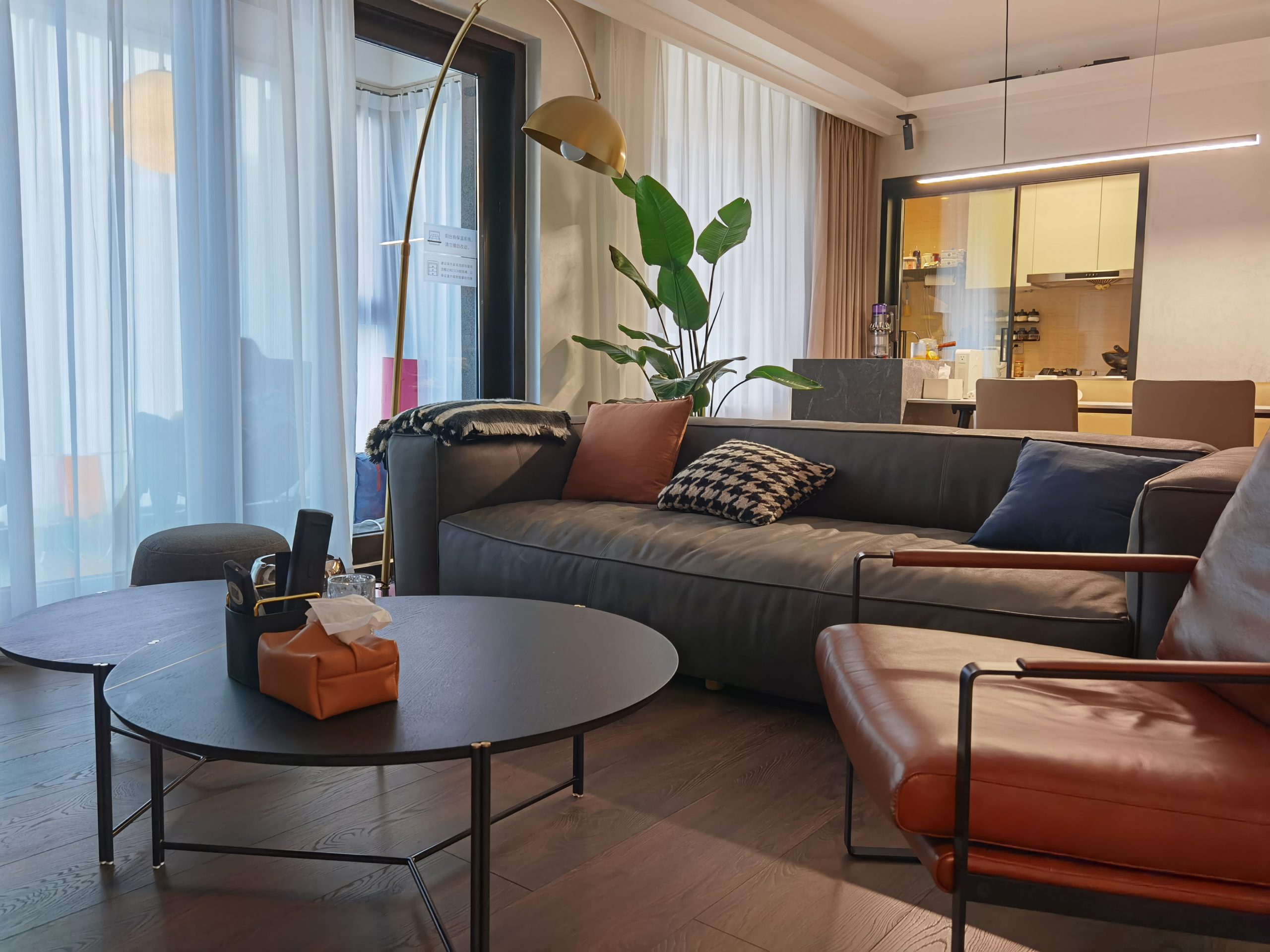 项目名称：熙华府